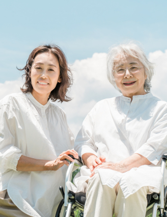 ご入居者様とスタッフの様子